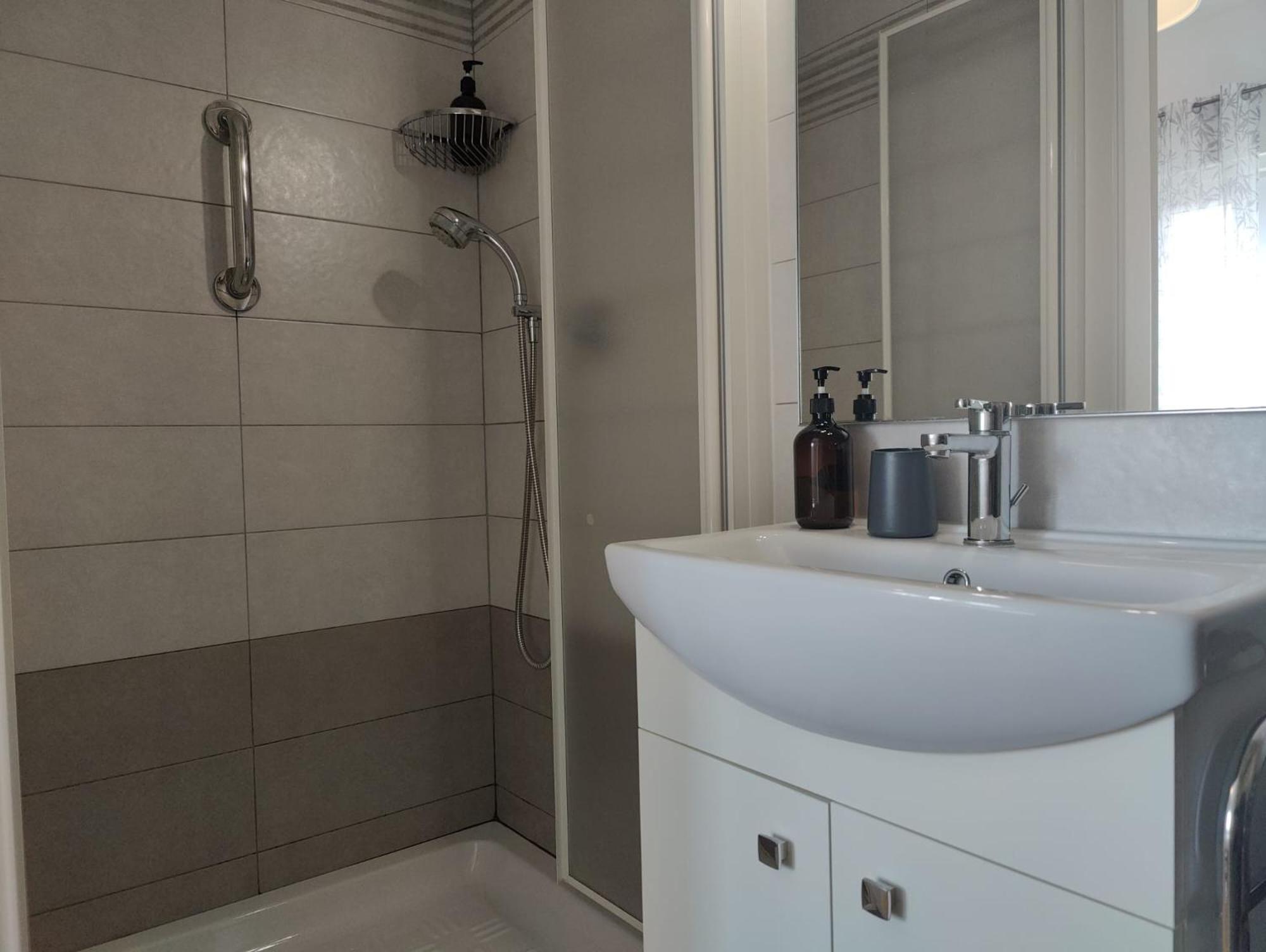 Bed And Breakfast Cattinara Trieste Exterior foto